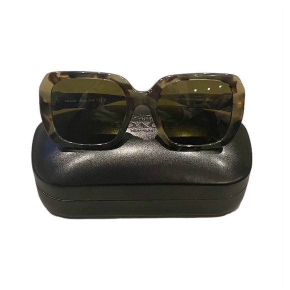 Coach Milky Moss Green Tortoise 53mm square sunglasses HC8329U New with case - Picture 5 of 10